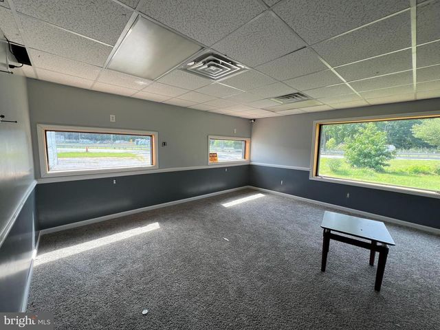 4704 DUPONT PKWY, Townsend, DE 19734