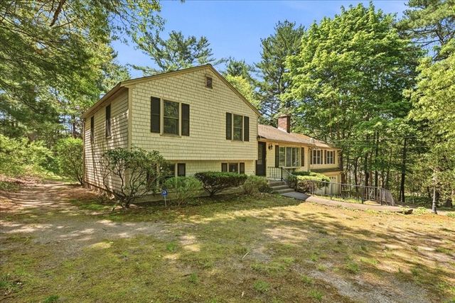 40 Kristin Rd, Plymouth, MA 02360