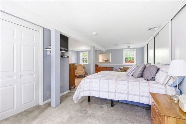 40 Kristin Rd, Plymouth, MA 02360