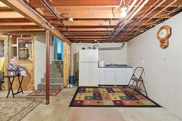 40 Kristin Rd, Plymouth, MA 02360