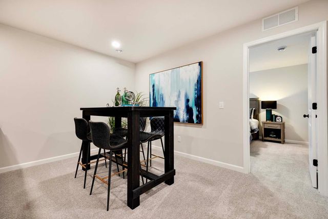 5096 Airlake Drive, Woodbury, MN 55129