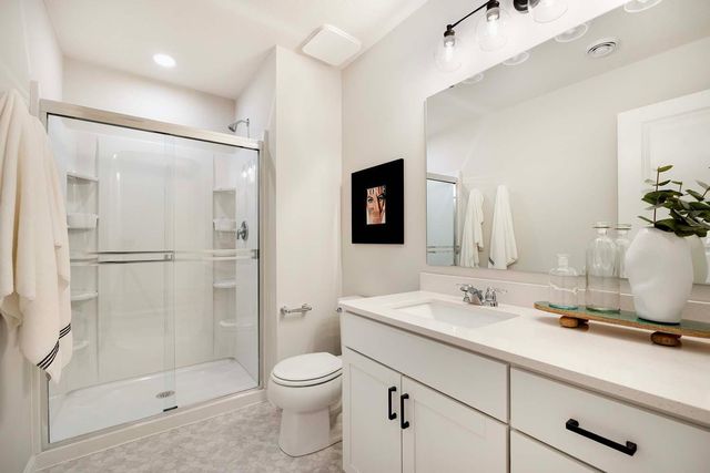 5096 Airlake Drive, Woodbury, MN 55129