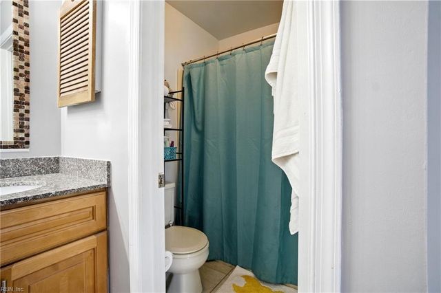 308 Ferdinand CIR, Virginia Beach, VA 23462