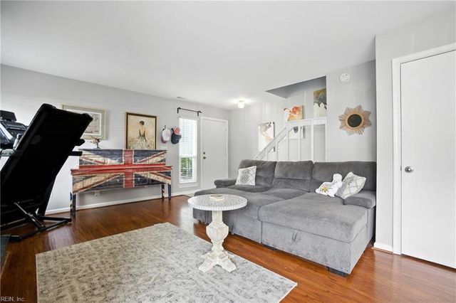 308 Ferdinand CIR, Virginia Beach, VA 23462