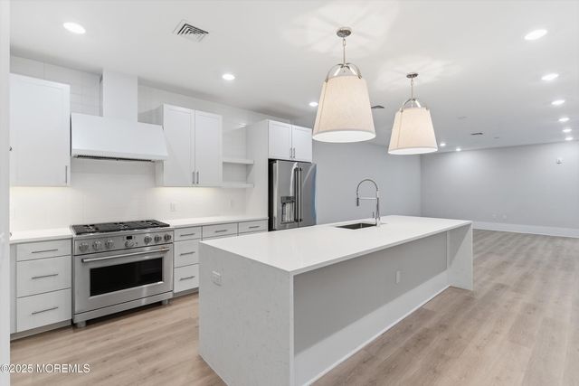 215 2nd Avenue 204, Asbury Park, NJ 07712