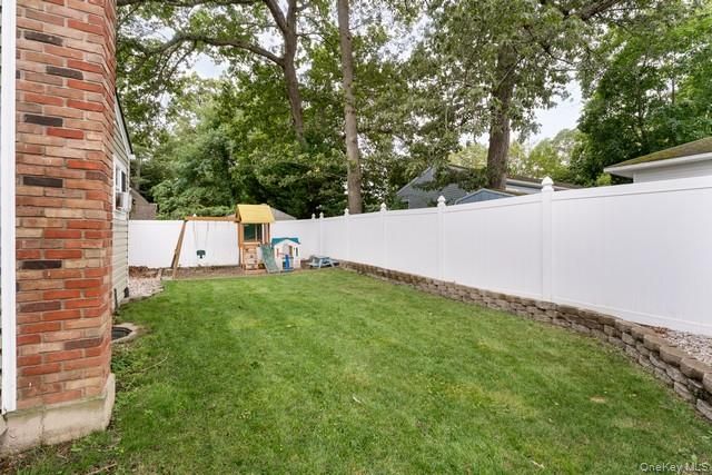22 Babylon Drive, Sound Beach, NY 11789