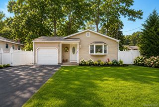 22 Babylon Drive, Sound Beach, NY 11789