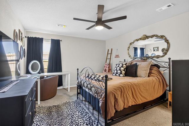 2136 Dandelion Drive, Benton, AR 72019