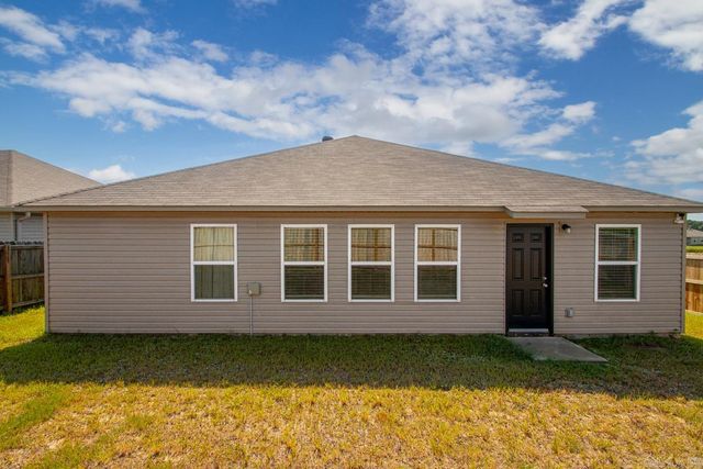 2136 Dandelion Drive, Benton, AR 72019