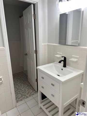 1619-B Poinsett Drive, Florence, SC 29505