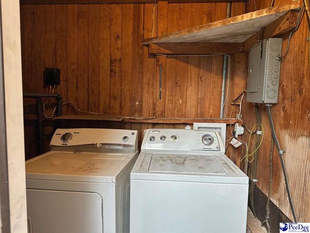 1619-B Poinsett Drive, Florence, SC 29505