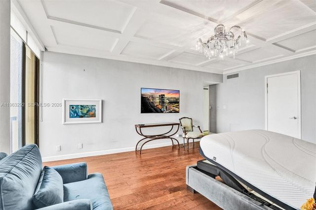 19355 Turnberry Way 8K, Aventura, FL 33180