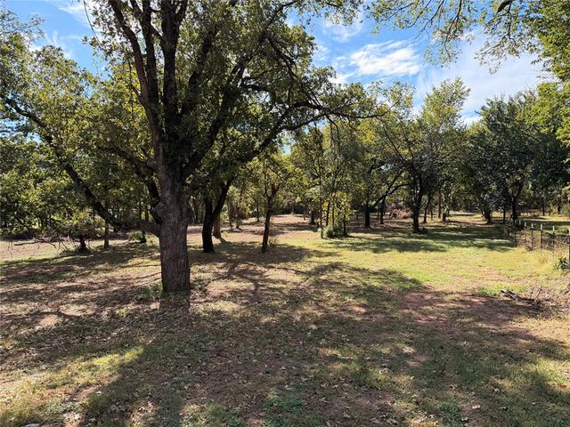 3500 44 Street, Edmond, OK 73013