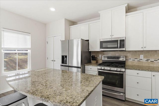 2054 BETHPAGE CT #2054, Charlottesville, VA 22901