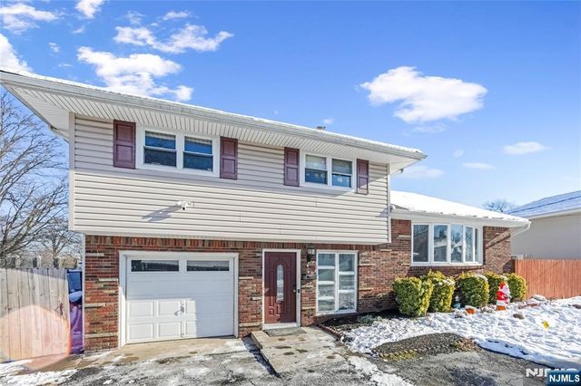 19 Vivian, Emerson, NJ 07630