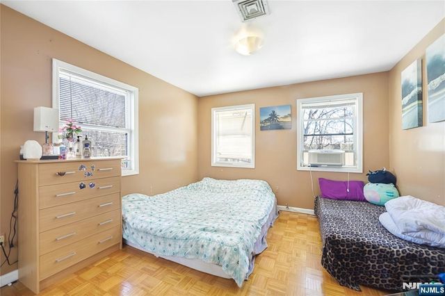 19 Vivian, Emerson, NJ 07630