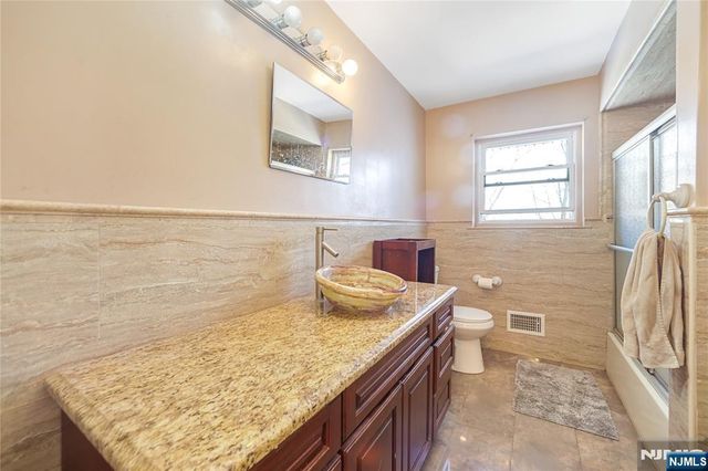 19 Vivian, Emerson, NJ 07630