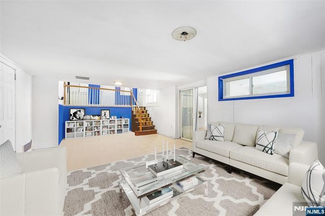 19 Vivian, Emerson, NJ 07630