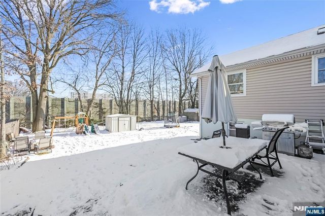 19 Vivian, Emerson, NJ 07630