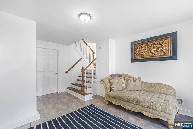 19 Vivian, Emerson, NJ 07630