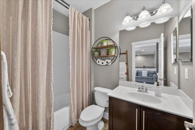 5955 PARKSET DRIVE, Lithia, FL 33547