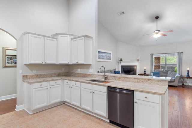 2779 Grand Bay Court, Navarre, FL 32566