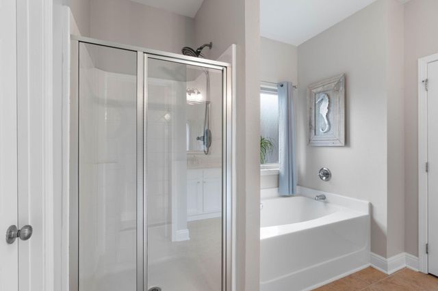 2779 Grand Bay Court, Navarre, FL 32566