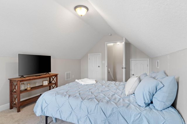 2779 Grand Bay Court, Navarre, FL 32566