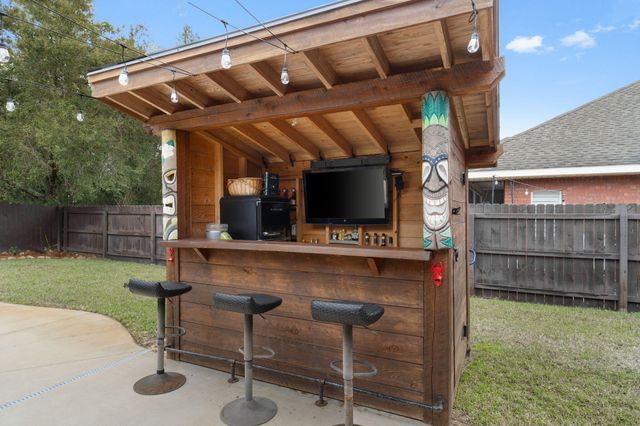 2779 Grand Bay Court, Navarre, FL 32566