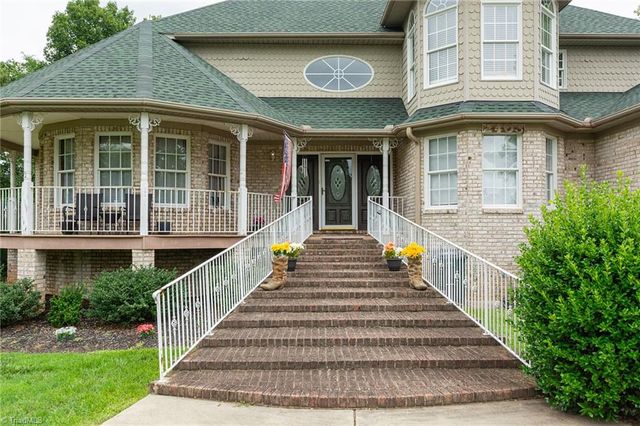 2403 Brewington Sibert Place, Greensboro, NC 27406