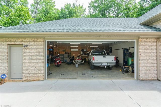 2403 Brewington Sibert Place, Greensboro, NC 27406