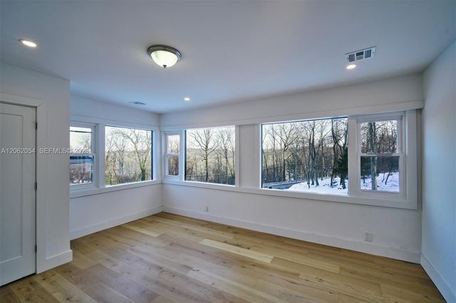 189 Mc Namara Rd, ,, NY 10977