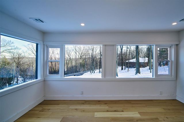 189 Mc Namara Rd, ,, NY 10977