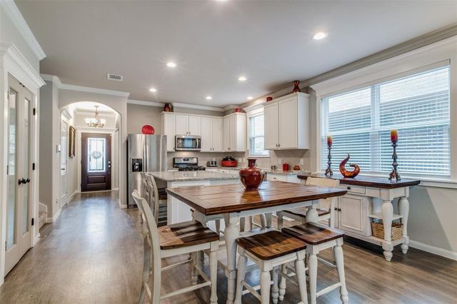4258 Mcgregor Bluff Lane, Conroe, TX 77304