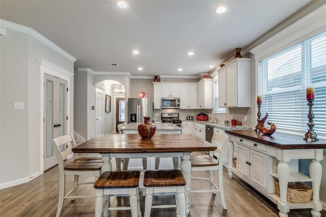 4258 Mcgregor Bluff Lane, Conroe, TX 77304