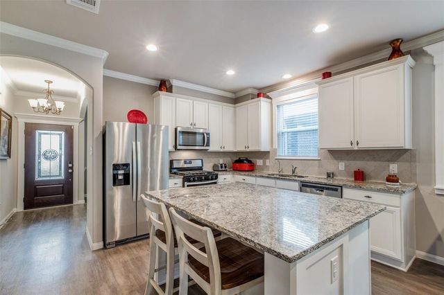 4258 Mcgregor Bluff Lane, Conroe, TX 77304