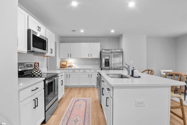 520 Mills Hill Way, Greenville, SC 29605