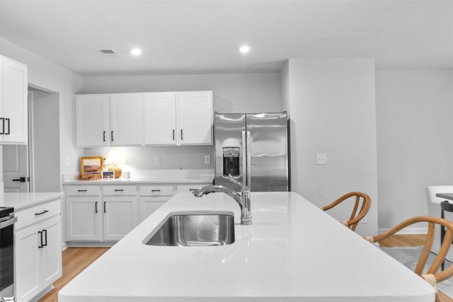 520 Mills Hill Way, Greenville, SC 29605