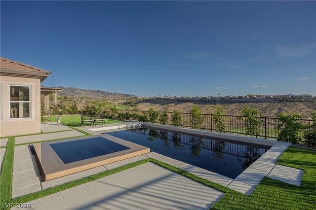 2567 Evening Sky Drive, Henderson, NV 89052