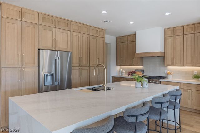 2567 Evening Sky Drive, Henderson, NV 89052