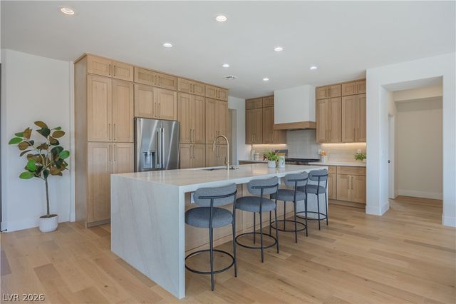 2567 Evening Sky Drive, Henderson, NV 89052