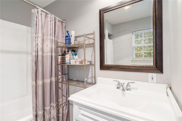 19555 Highway 16, Siloam Springs, AR 72761