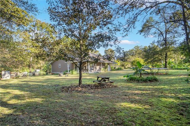 19555 Highway 16, Siloam Springs, AR 72761