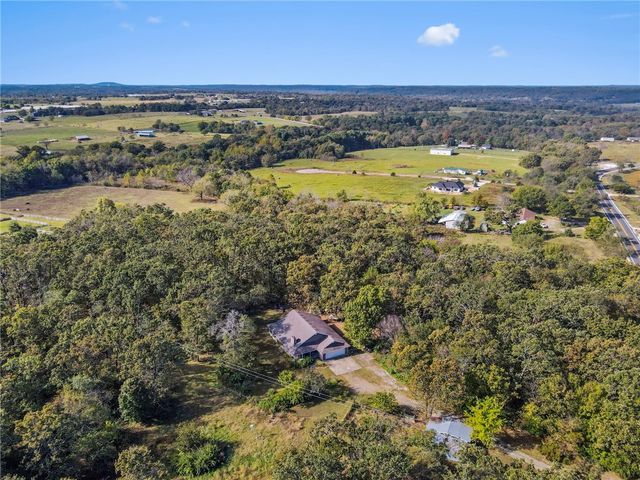 19555 Highway 16, Siloam Springs, AR 72761