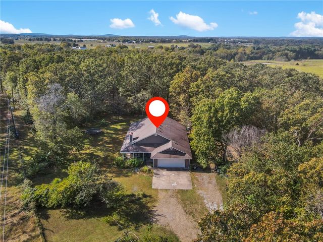 19555 Highway 16, Siloam Springs, AR 72761