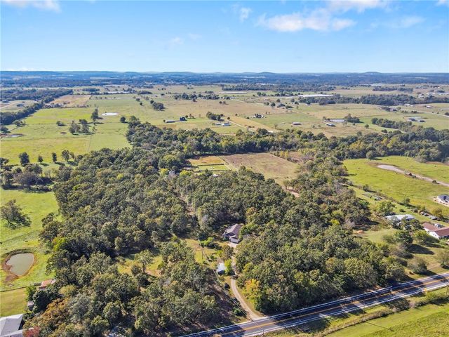 19555 Highway 16, Siloam Springs, AR 72761