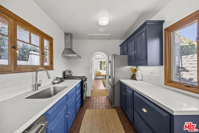 8316 Maple Drive, Los Angeles, CA 90046