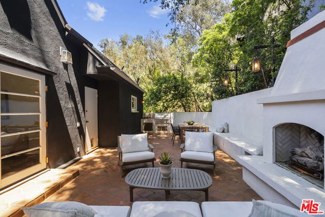 8316 Maple Drive, Los Angeles, CA 90046