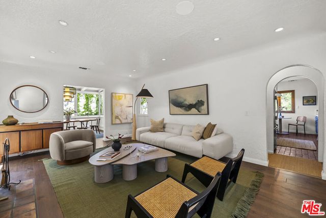 8316 Maple Drive, Los Angeles, CA 90046
