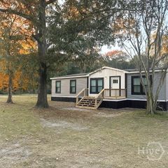 678 W. 3rd Street, Springfield, GA 31329